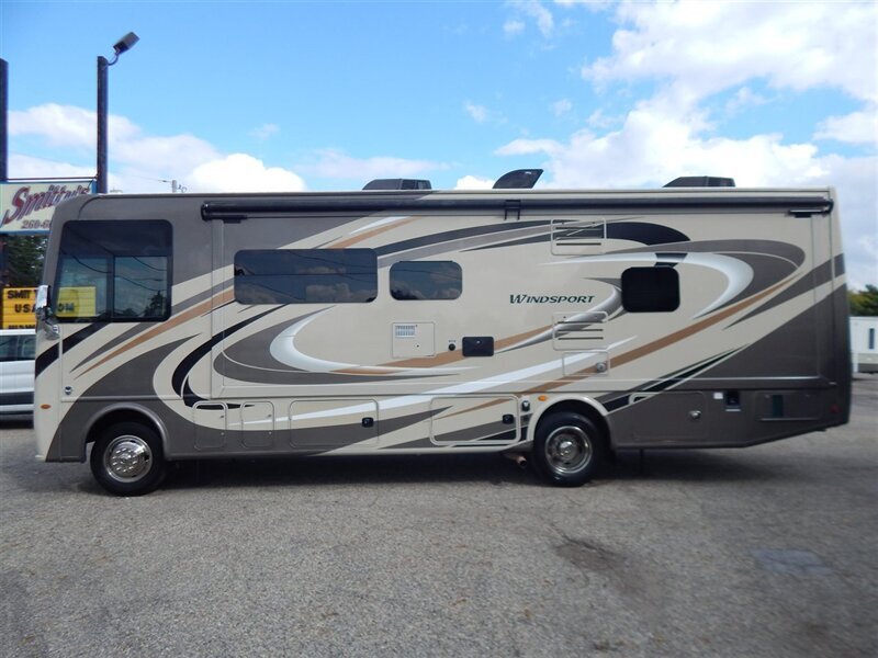 2019 Thor Windsport 29M RV