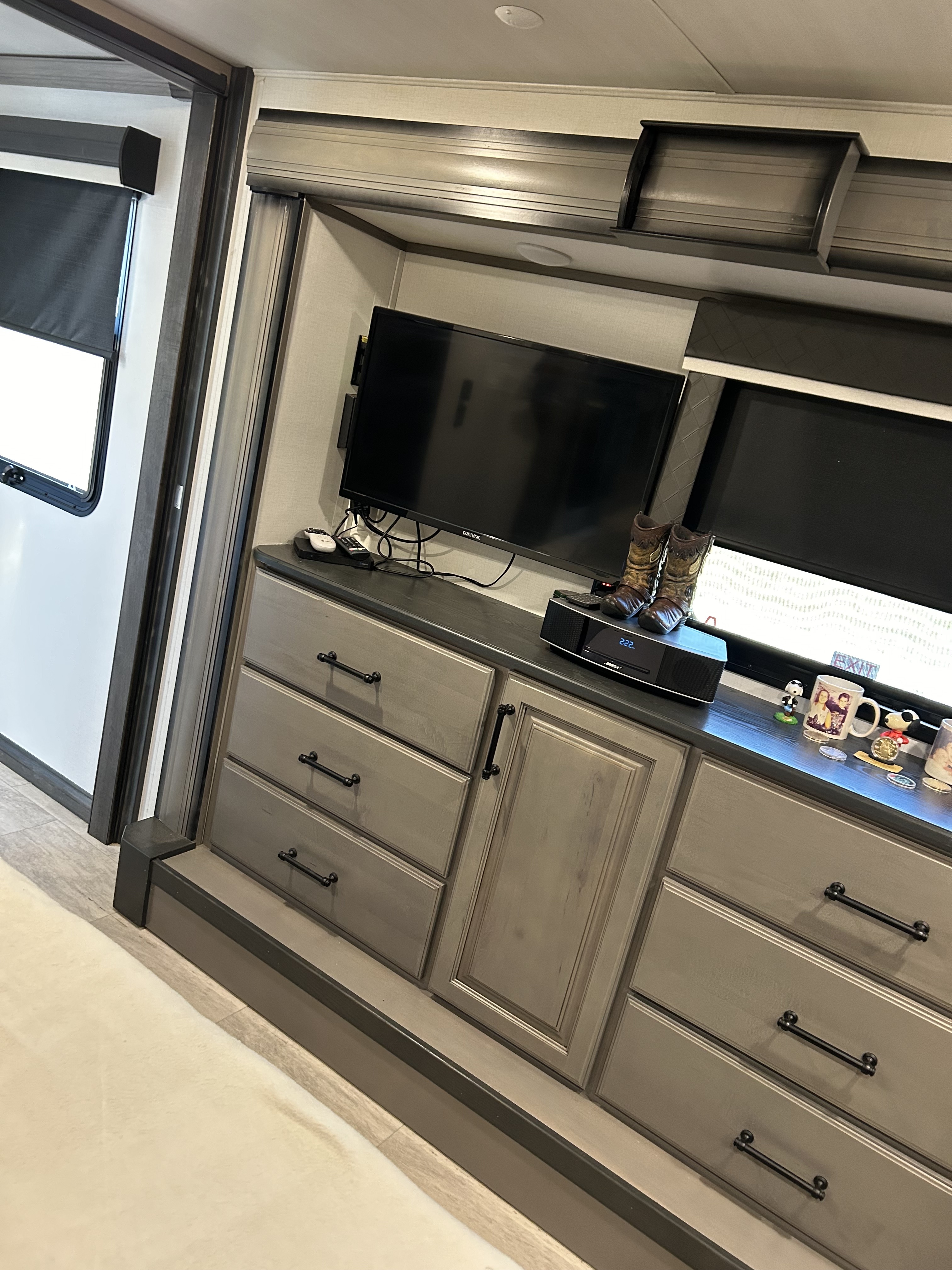 View more photos of this listing