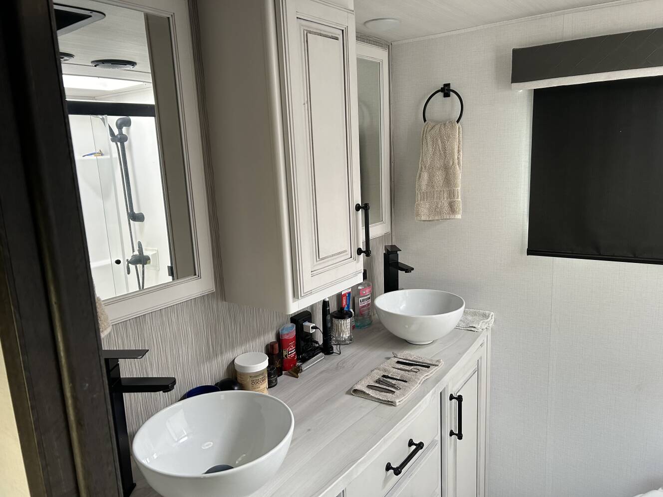 A photo of this 2023 Keystone MONTANA 3781RL