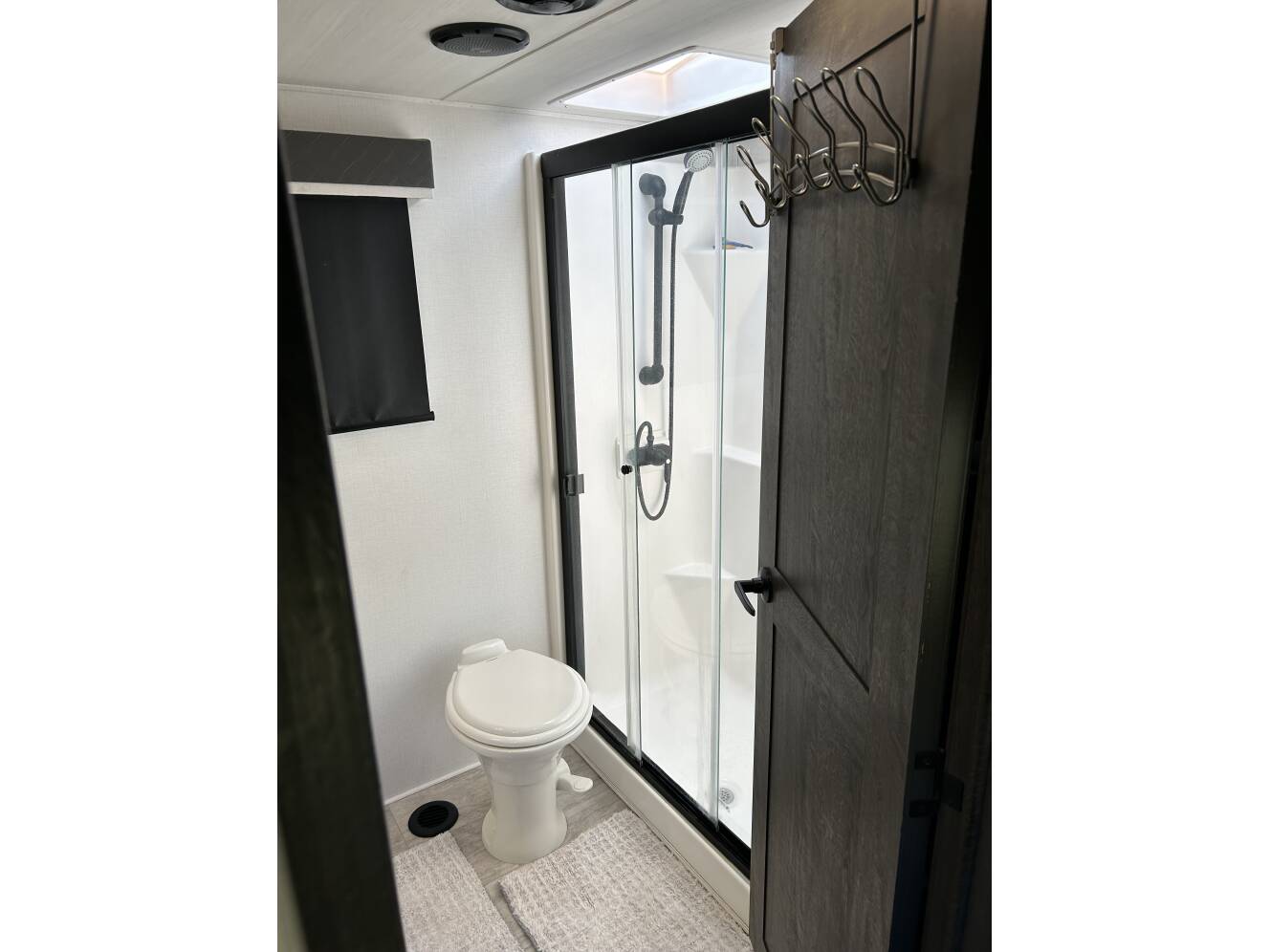 A photo of this 2023 Keystone MONTANA 3781RL