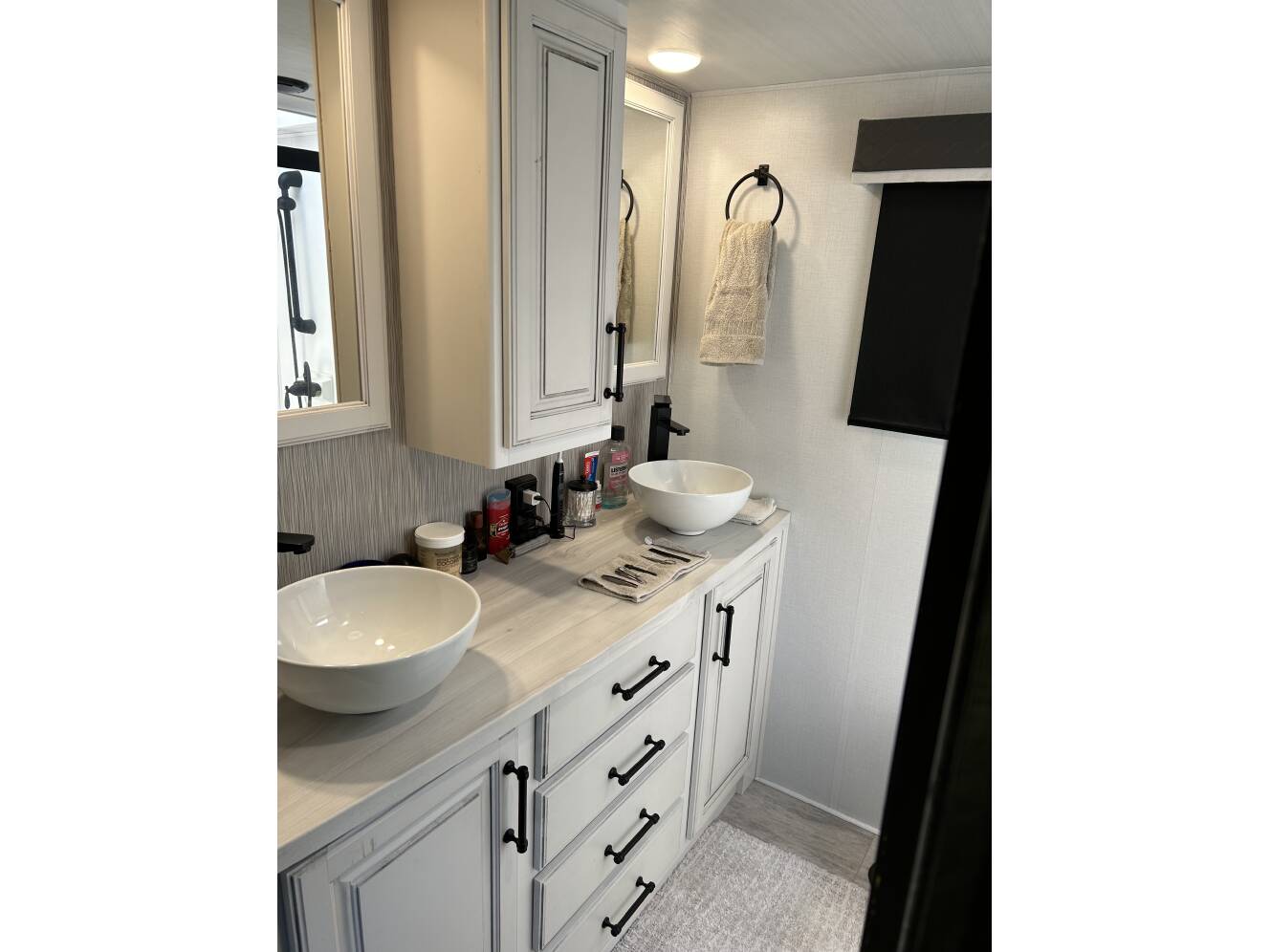 A photo of this 2023 Keystone MONTANA 3781RL