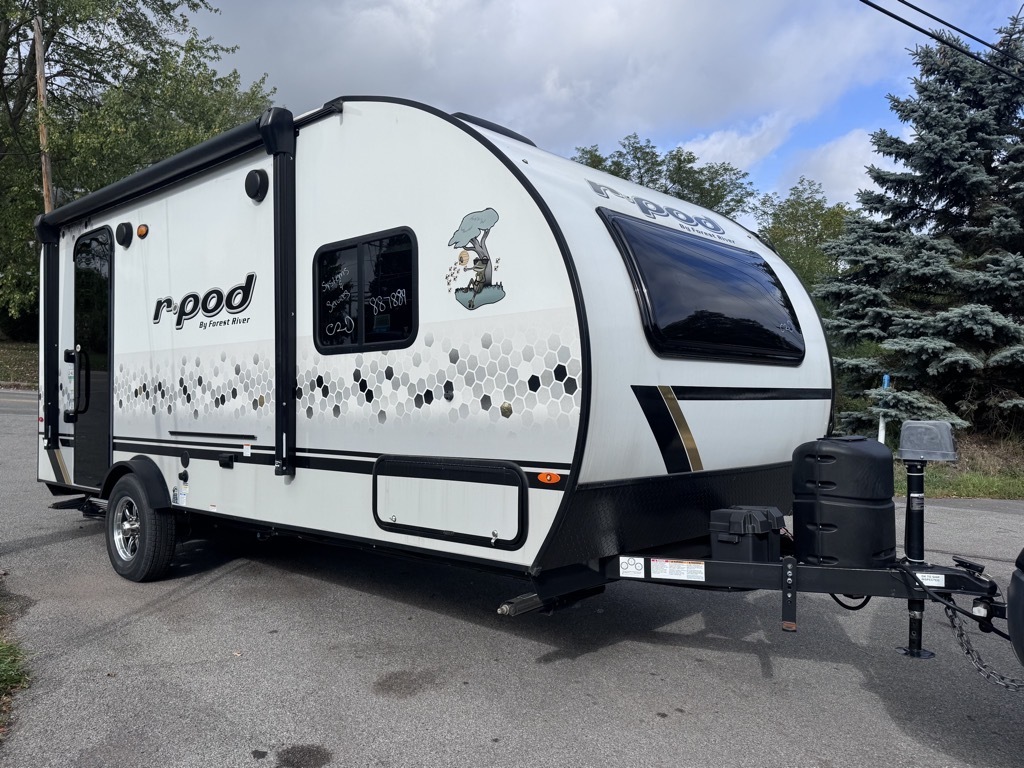 2022 Forest River R-POD 196 in williamsburg MA