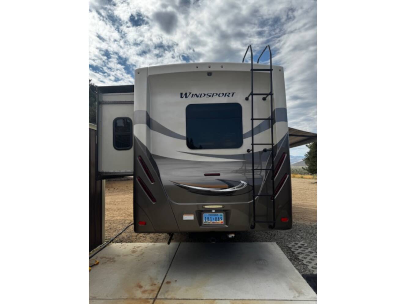 A photo of this 2018 Thor Motor Coach Windsport 34P