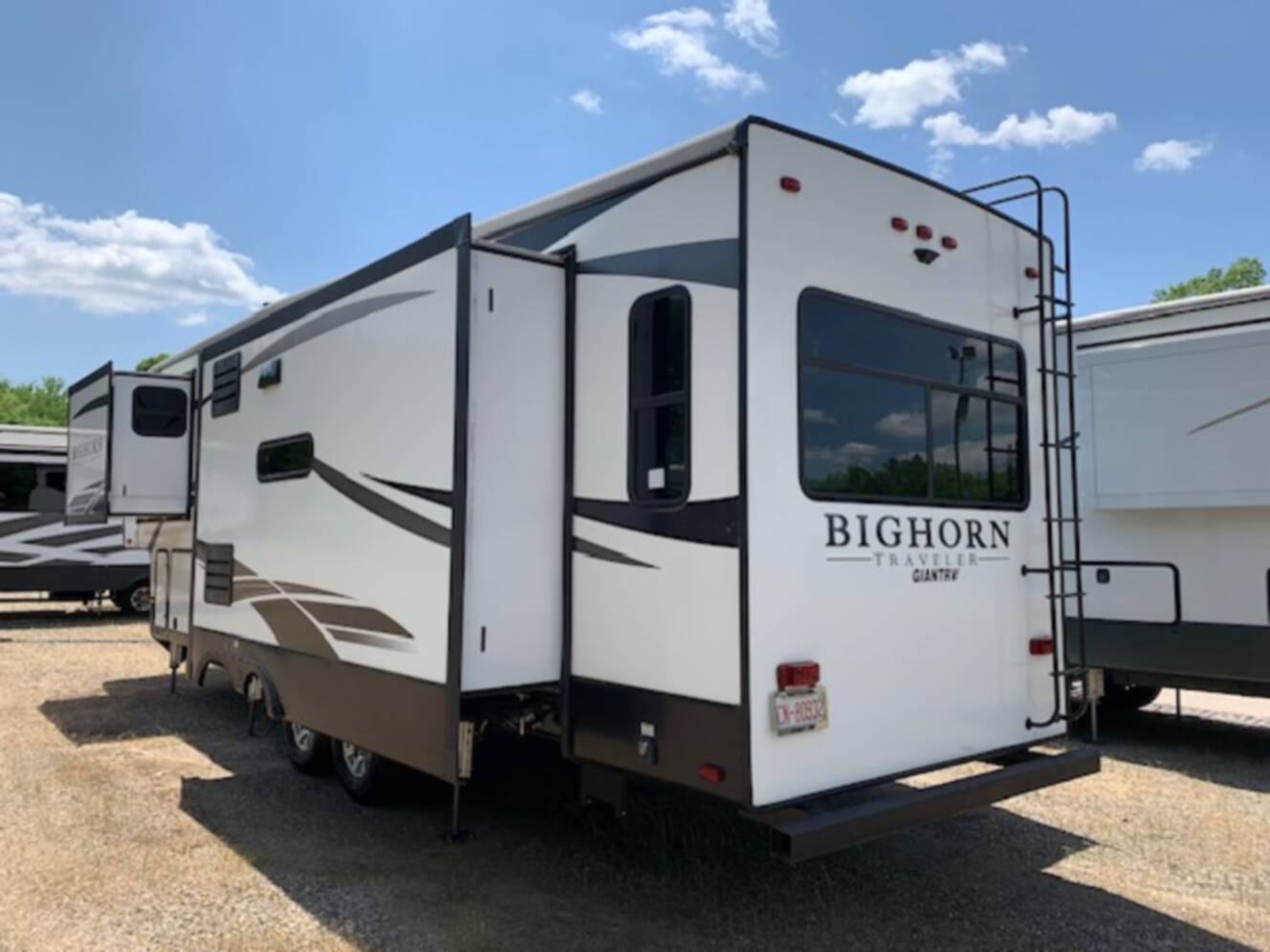 A photo of this 2020 Heartland Bighorn Traveler 32RS