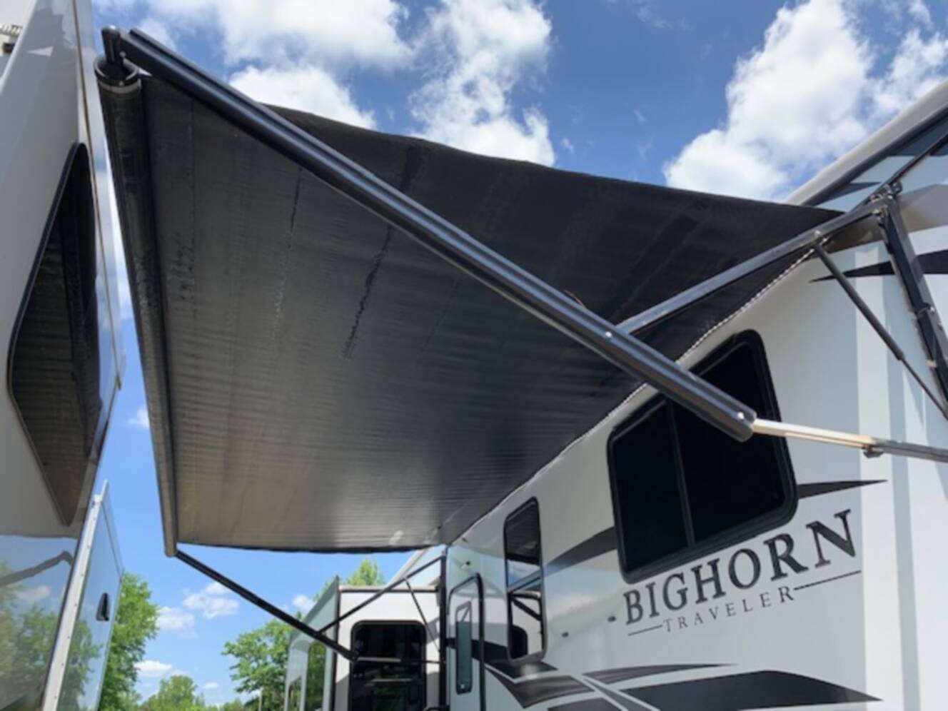 A photo of this 2020 Heartland Bighorn Traveler 32RS