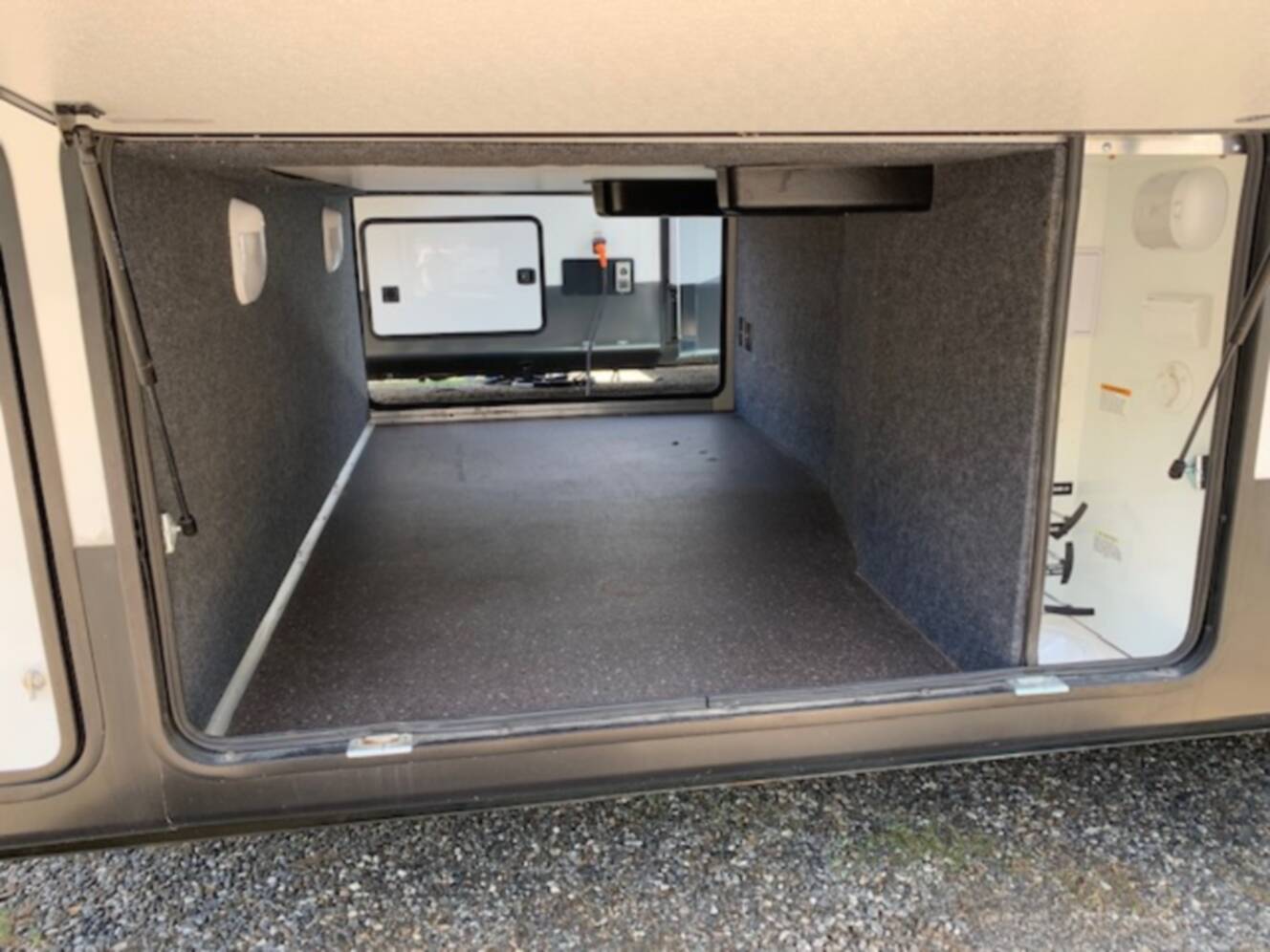 A photo of this 2020 Heartland Bighorn Traveler 32RS