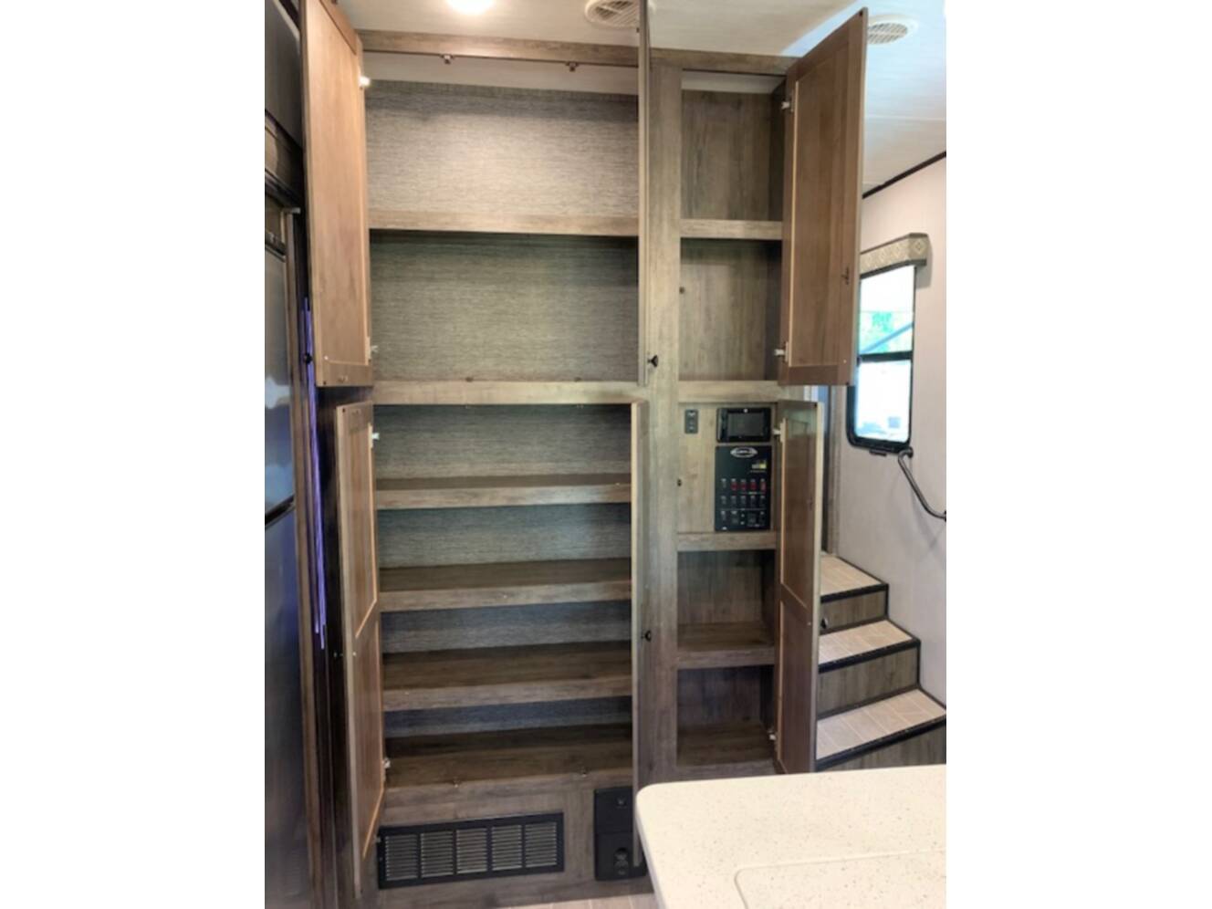 A photo of this 2020 Heartland Bighorn Traveler 32RS