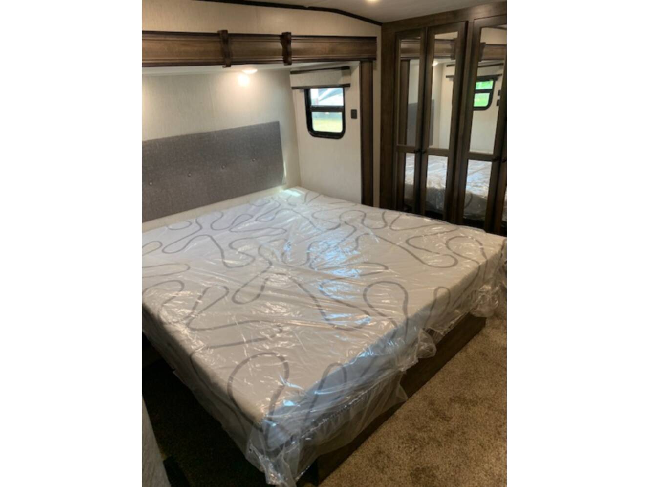 A photo of this 2020 Heartland Bighorn Traveler 32RS