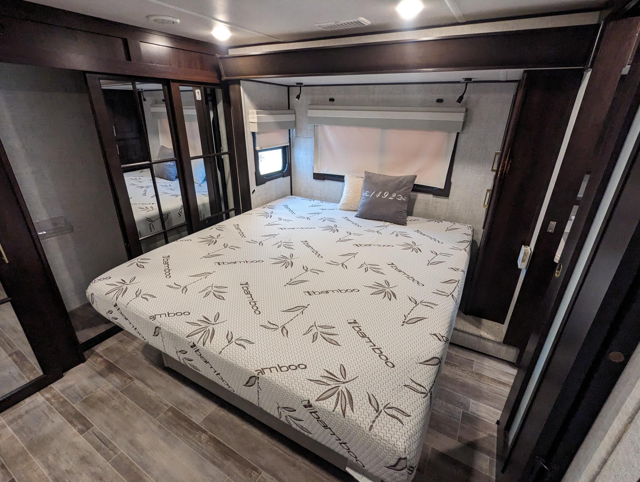 Used 2021 Palomino Columbus 389FL For Sale in Statesville, NC