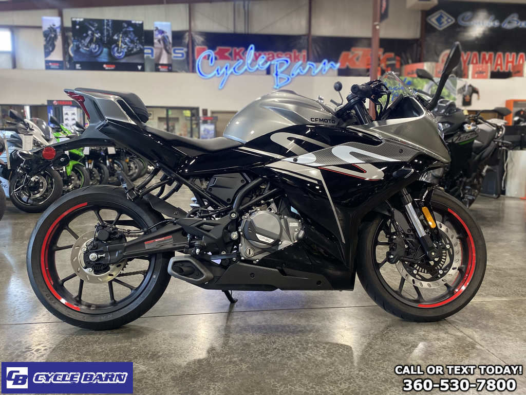コール Silver Sportbike Motorcycles For Sale Near Gold Beach, SC