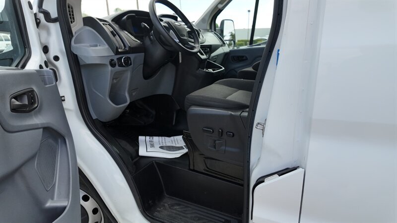 2018 Ford Transit photo 10