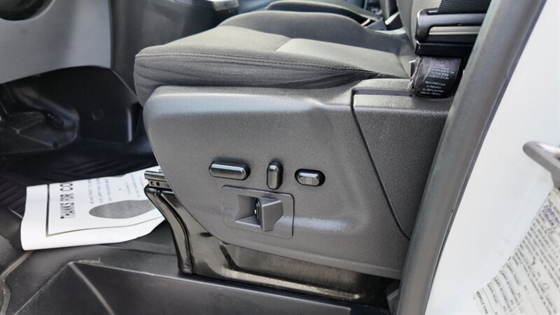 2018 Ford Transit photo 9