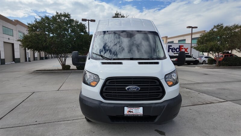 2018 Ford Transit photo 18