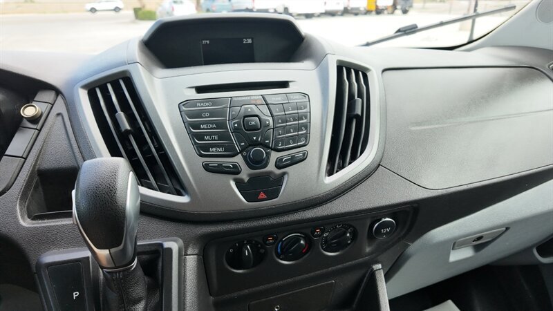 2018 Ford Transit photo 5