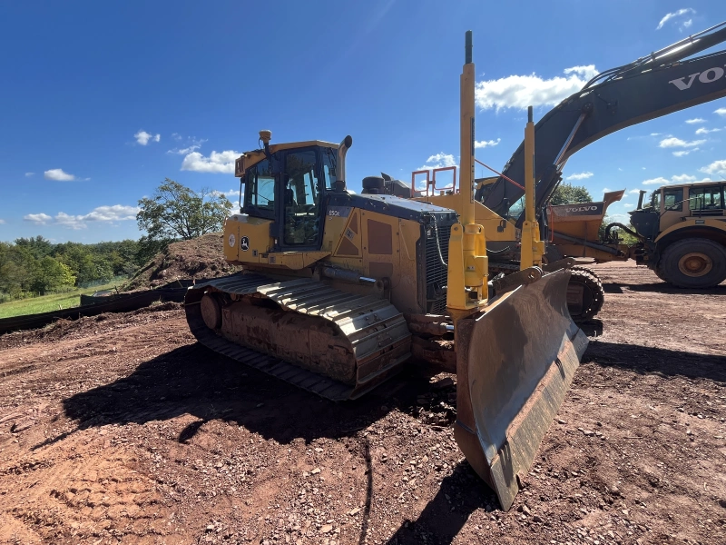 2015 JOHN DEERE 850K LGP
