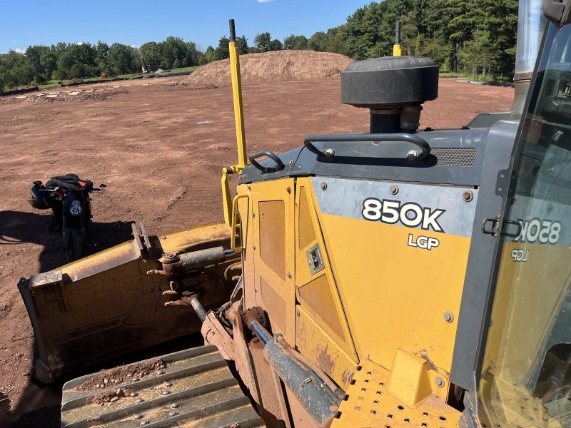 2015 JOHN DEERE 850K LGP
