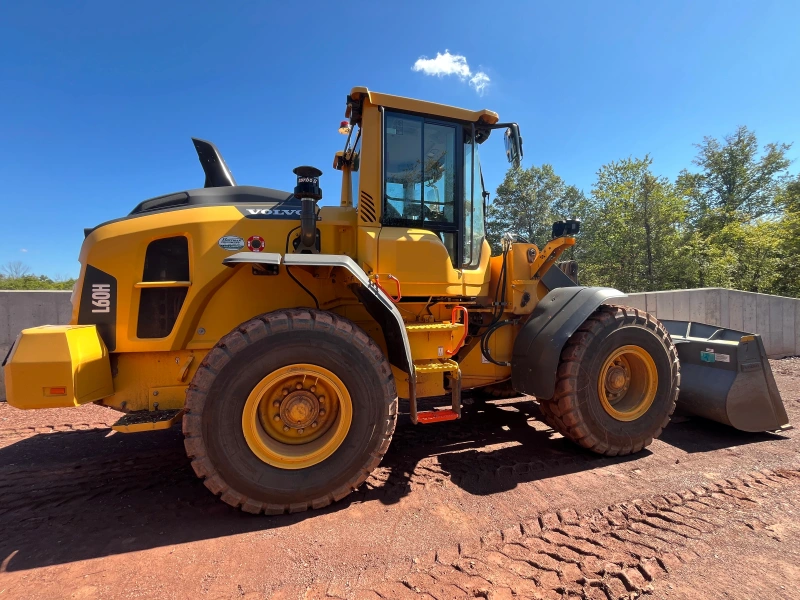 2023 VOLVO L60H