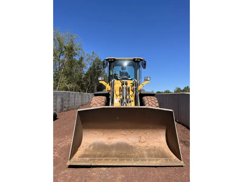 2023 VOLVO L60H