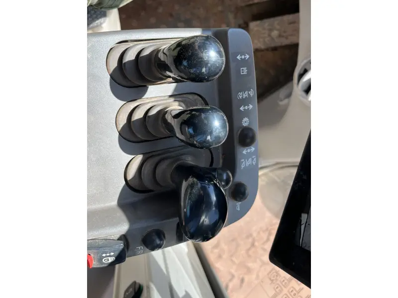 2023 VOLVO L60H