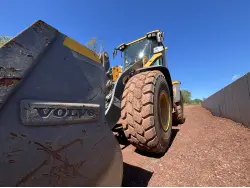 2023 VOLVO L60H