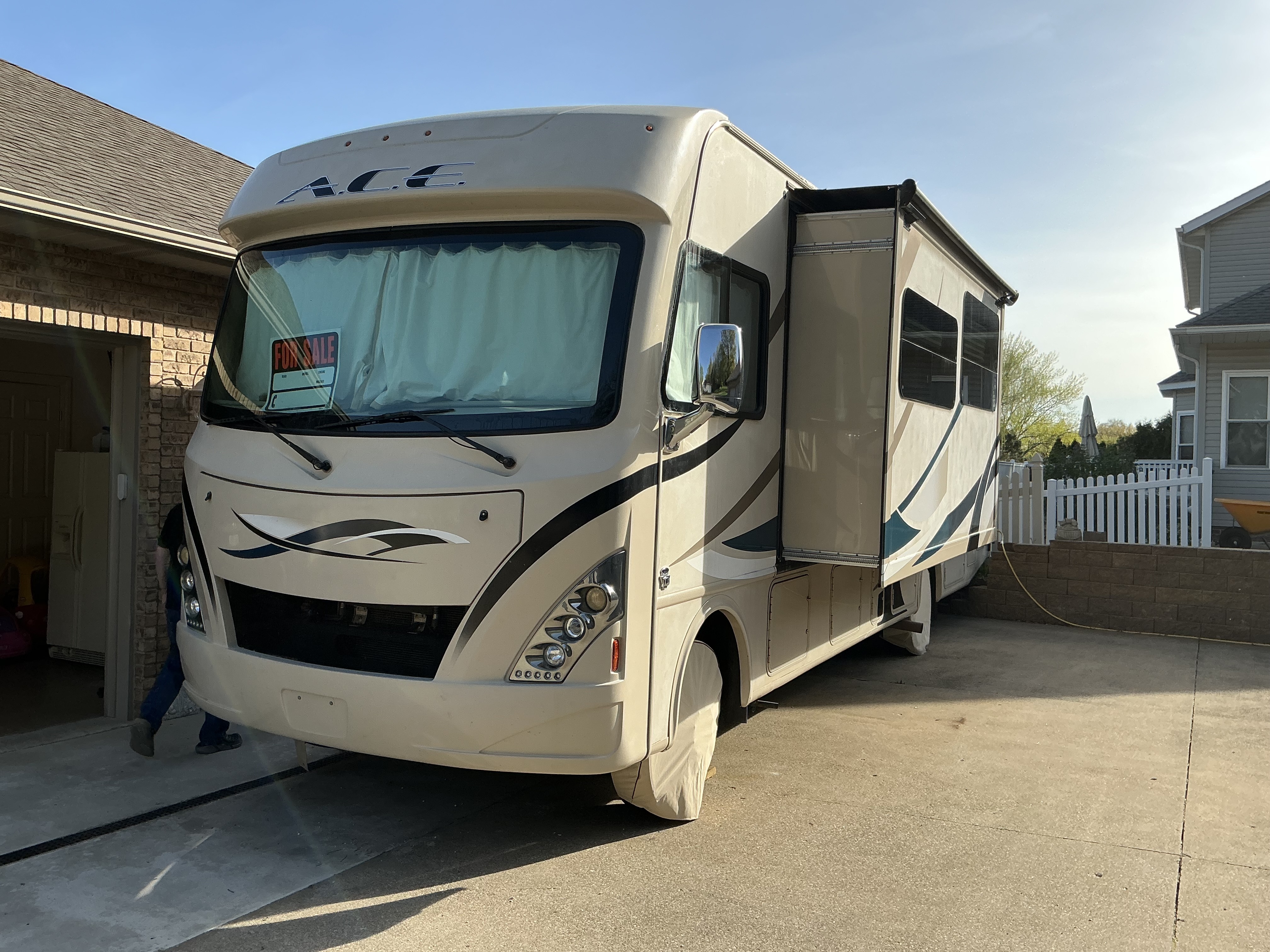 2017 Thor Motor Coach A C E 30 1 RV
