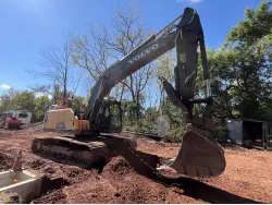 2018 VOLVO EC220EL