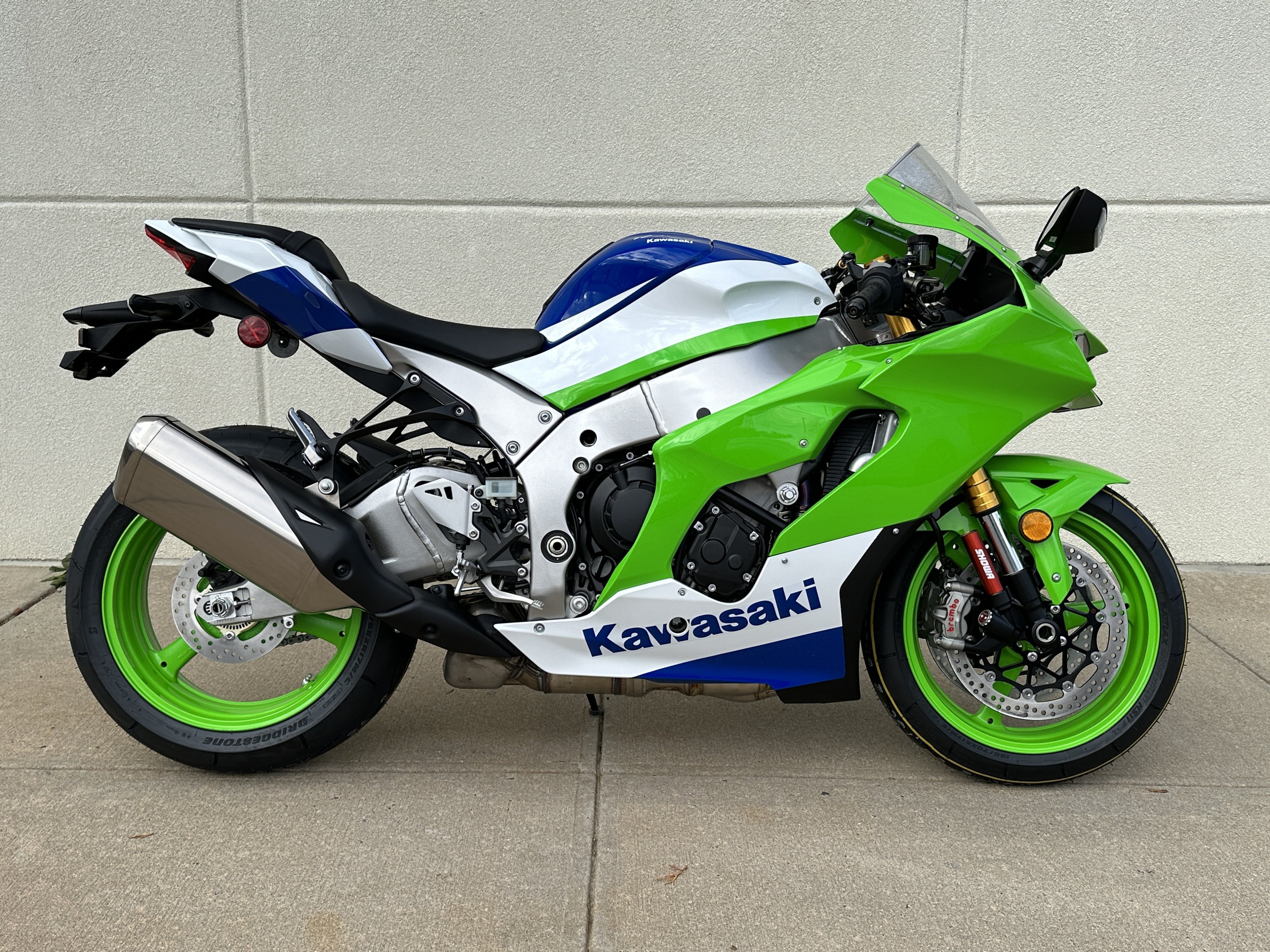 New 2024 Kawasaki Ninja ZX10R 40th Anniversary Edition Abs