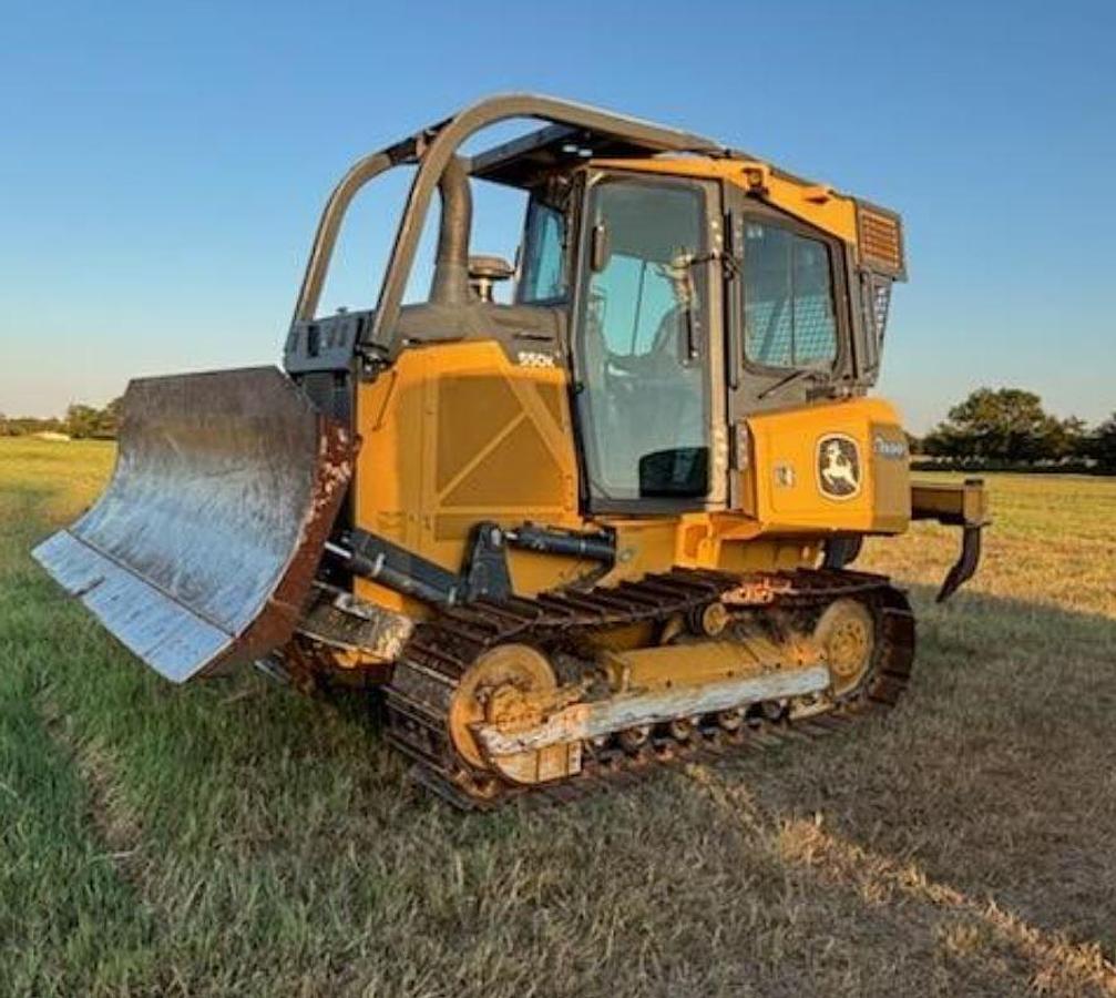 2022 JOHN DEERE 550K XLT in Dublin, TX