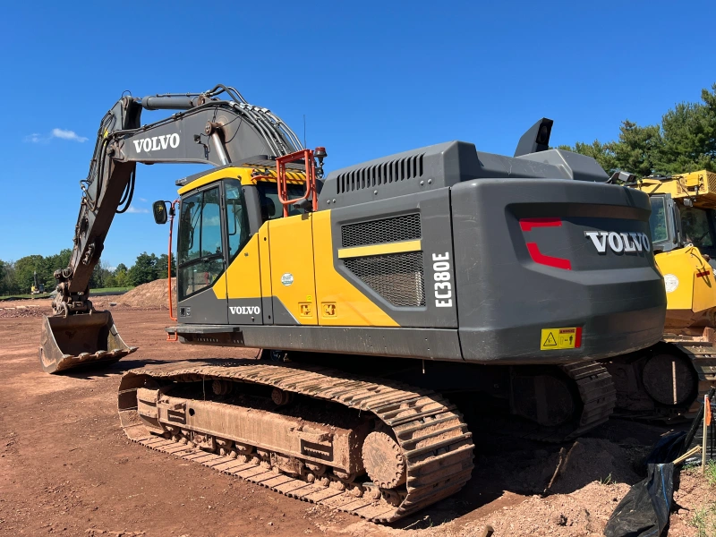 2022 VOLVO EC380EL