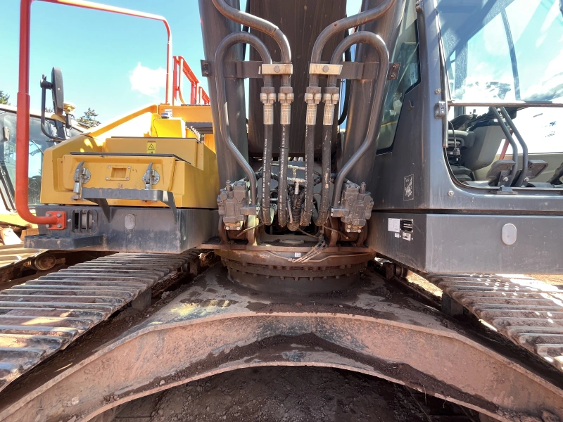 2022 VOLVO EC380EL