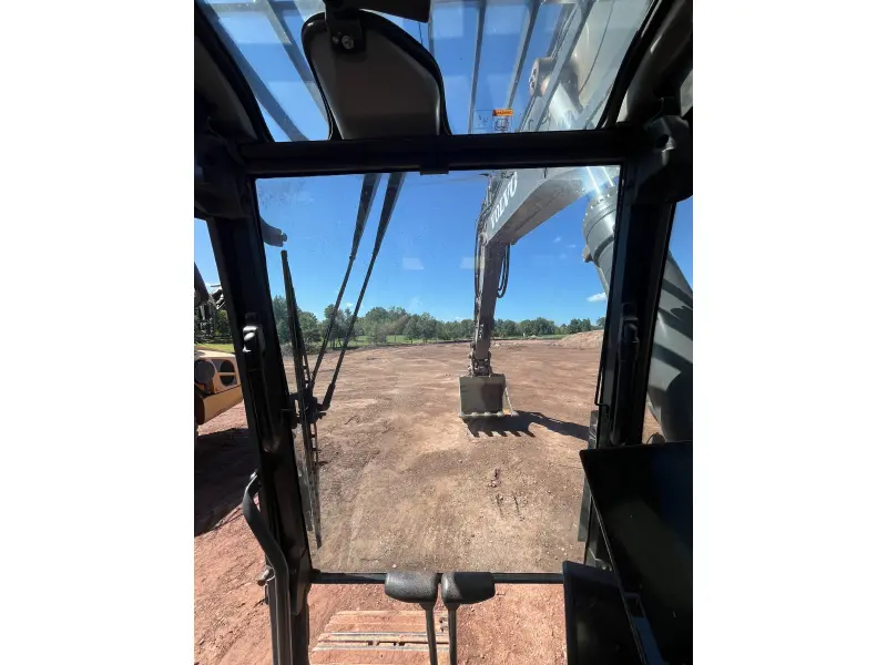 2022 VOLVO EC380EL