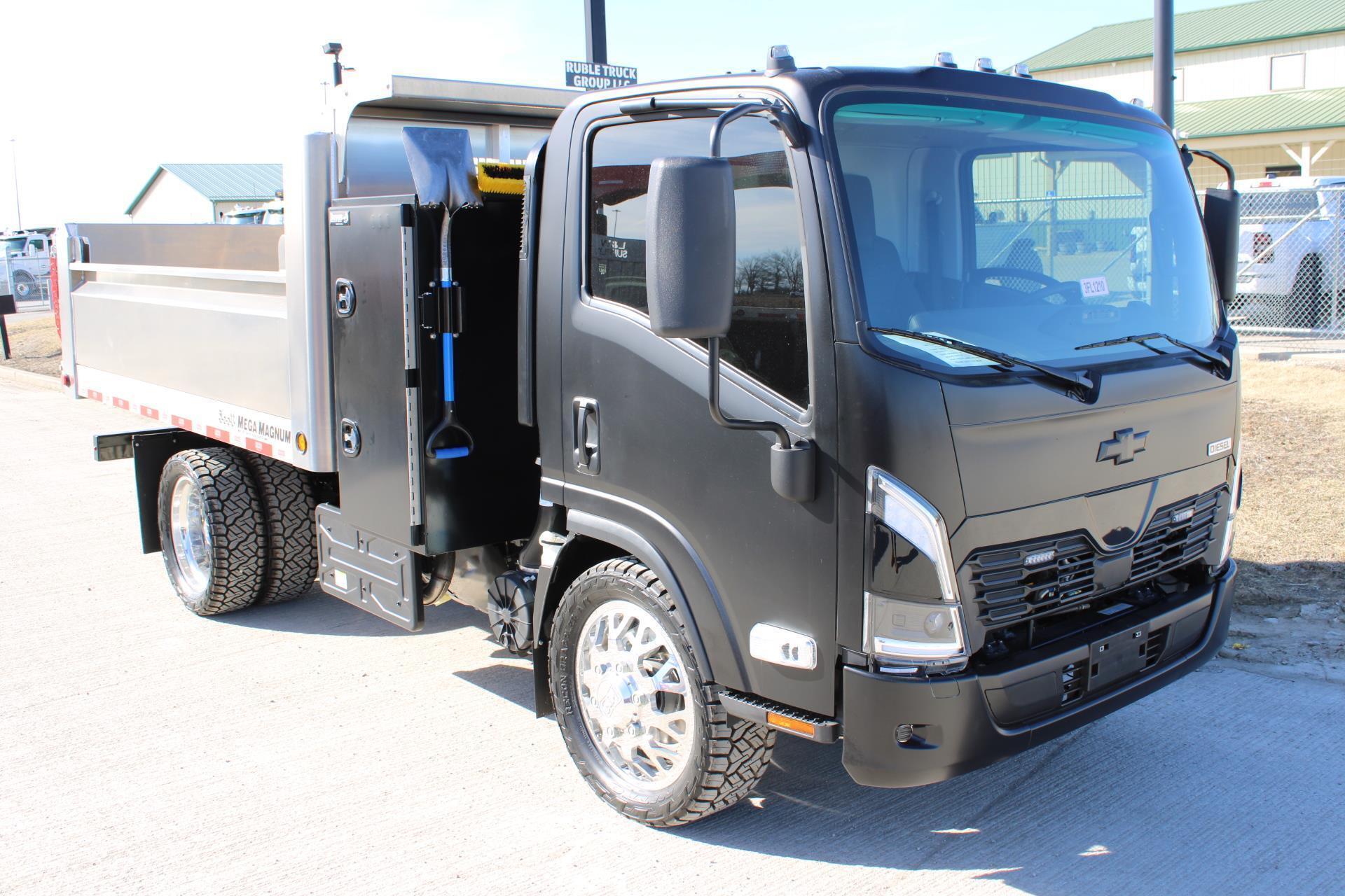 2025 CHEVROLET 5500 XD in New Haven, IN
