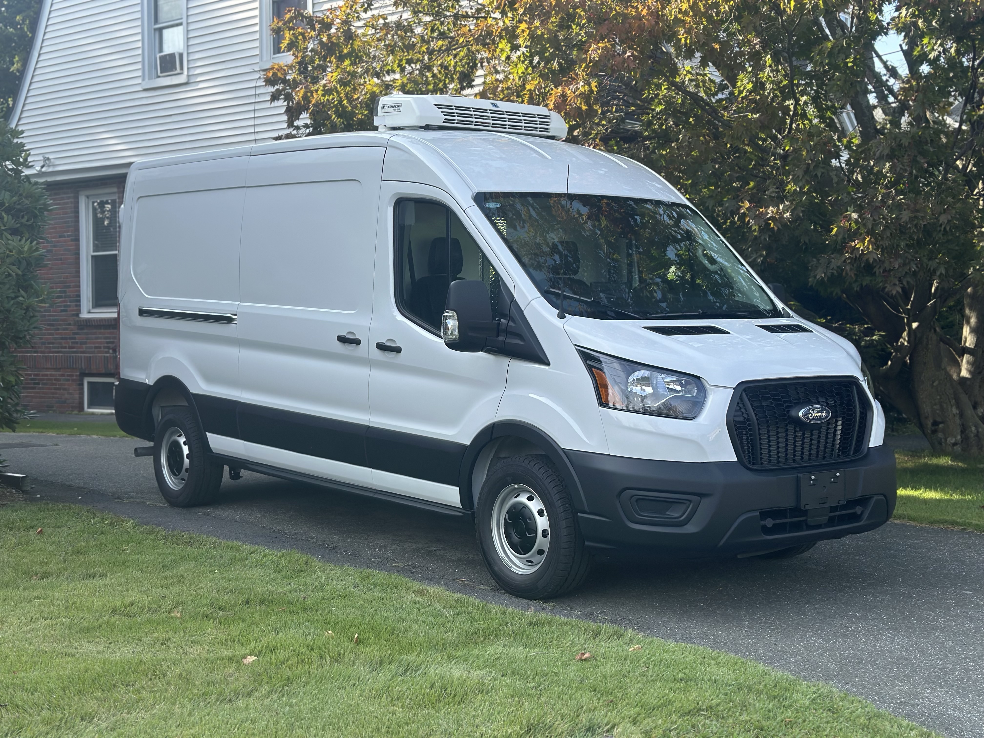 2025 FORD TRANSIT 250 in Brooklyn, NY