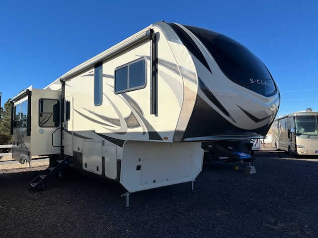 2021 Grand Design SOLITUDE in peyton CO