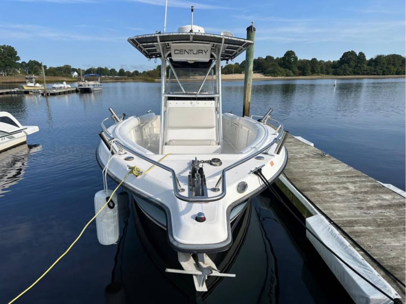 A photo of this 2006 Century 2600 Cc