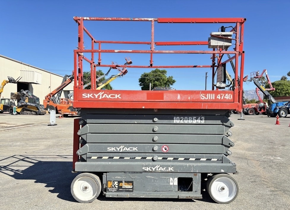 2019 SKYJACK SJIII 4740 in Jackson, NJ