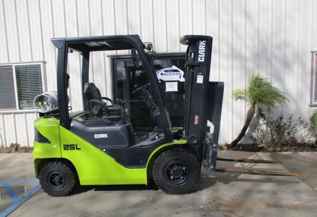 2021 CLARK S25L in Lakeside, CA