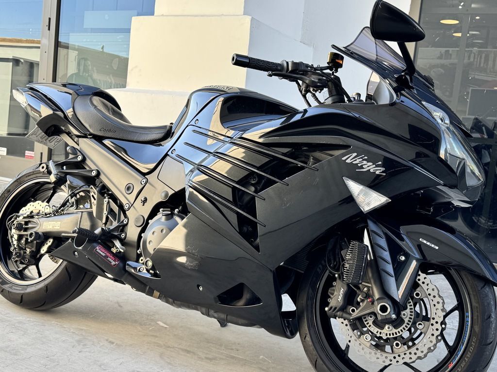 激美品AXXECLASSICBOHEMIAN HYBRIDU-ZIP4x3 Kawasaki ZX12R Review (2001) - YouTube