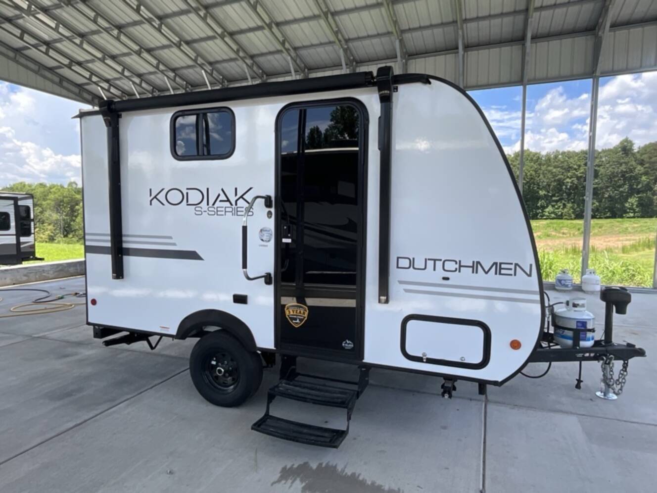 A photo of this 2026 Dutchmen KODIAK 130BHS