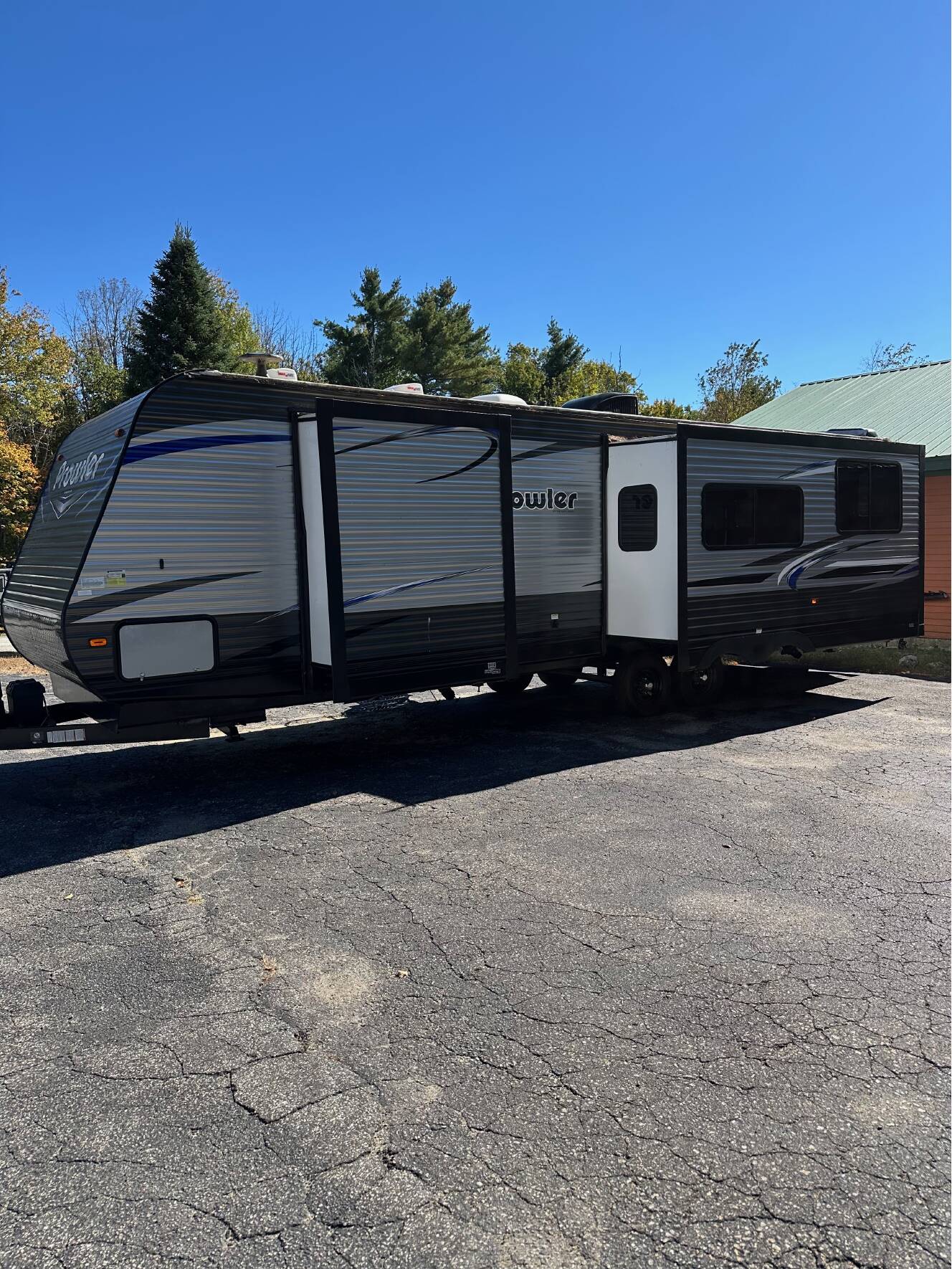 A photo of this 2019 Heartland PROWLER 29RKS