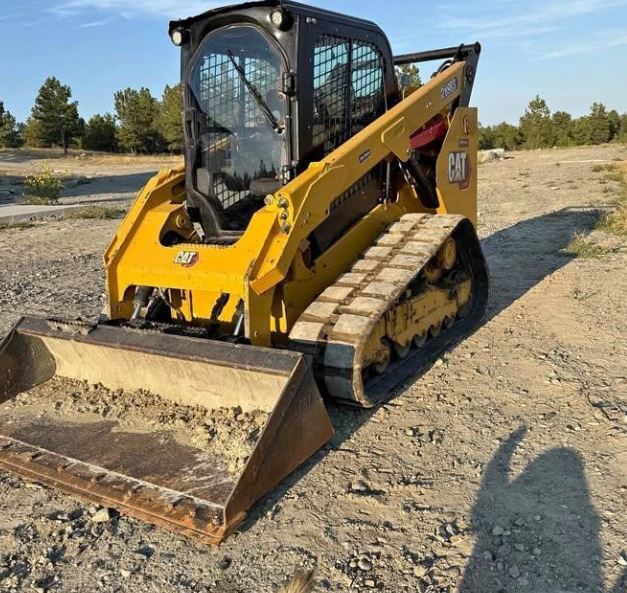 2021 CATERPILLAR 289D3 in Columbus, MT