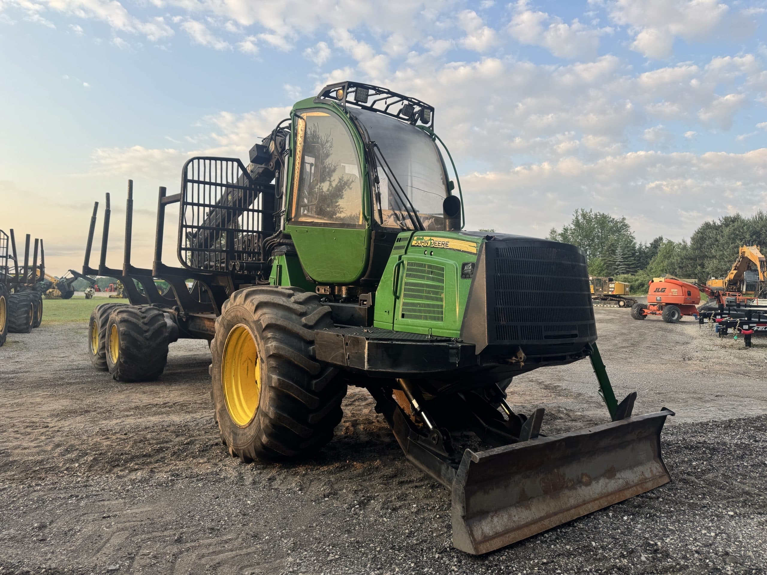 2015 John Deere 1010E in Lansing, MI