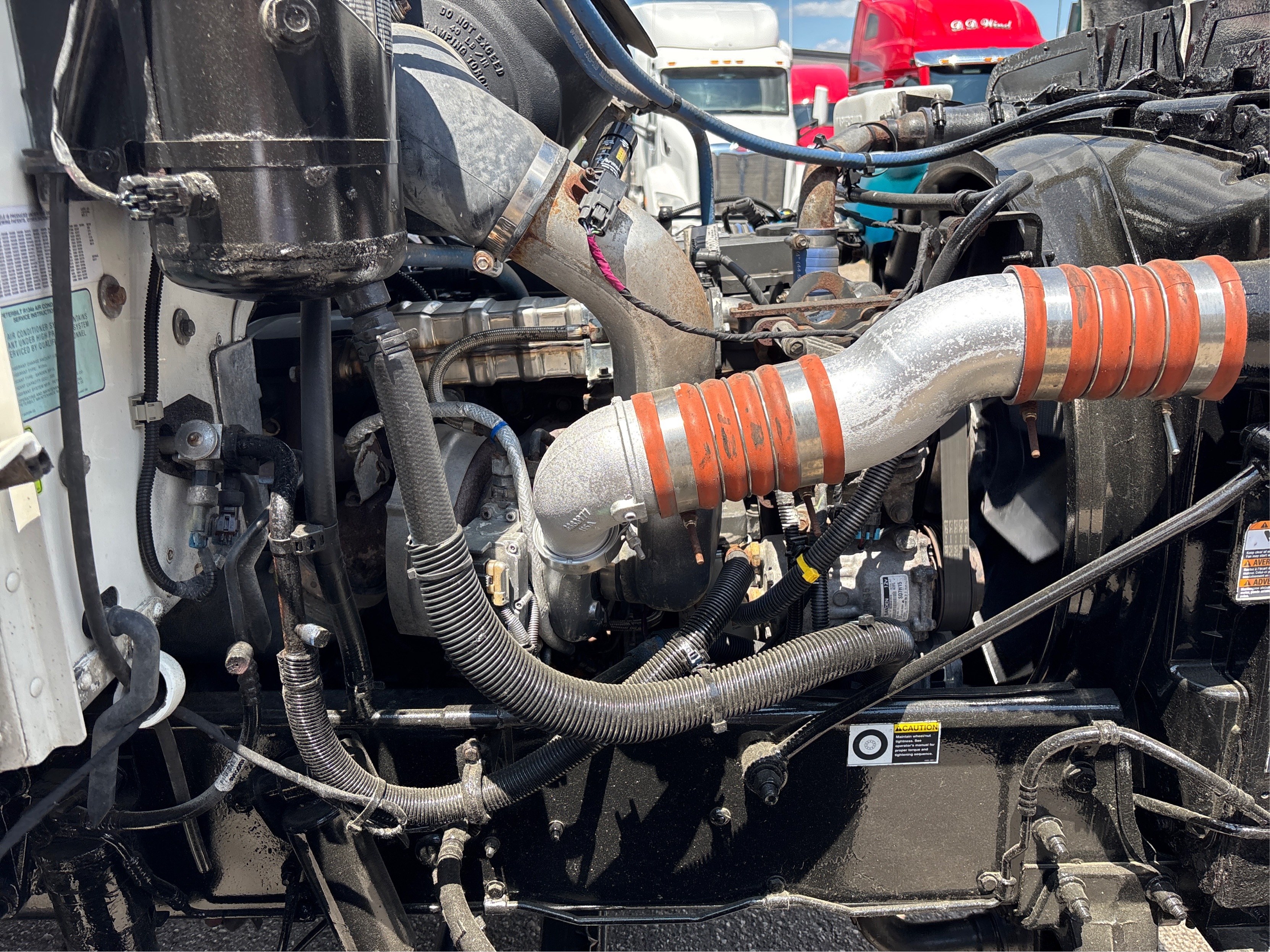 2020 Peterbilt 337 photo 9