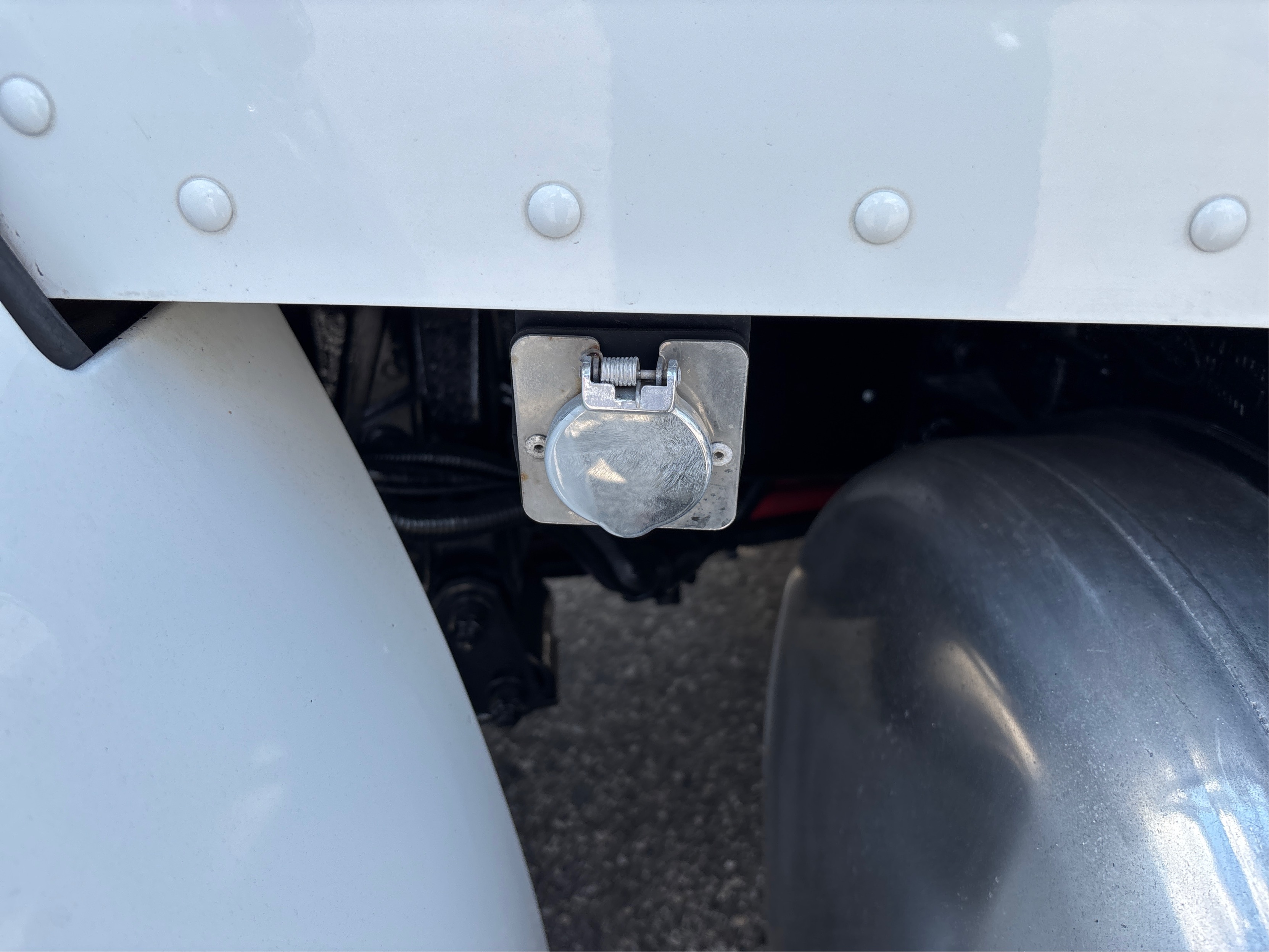 2020 Peterbilt 337 photo 17