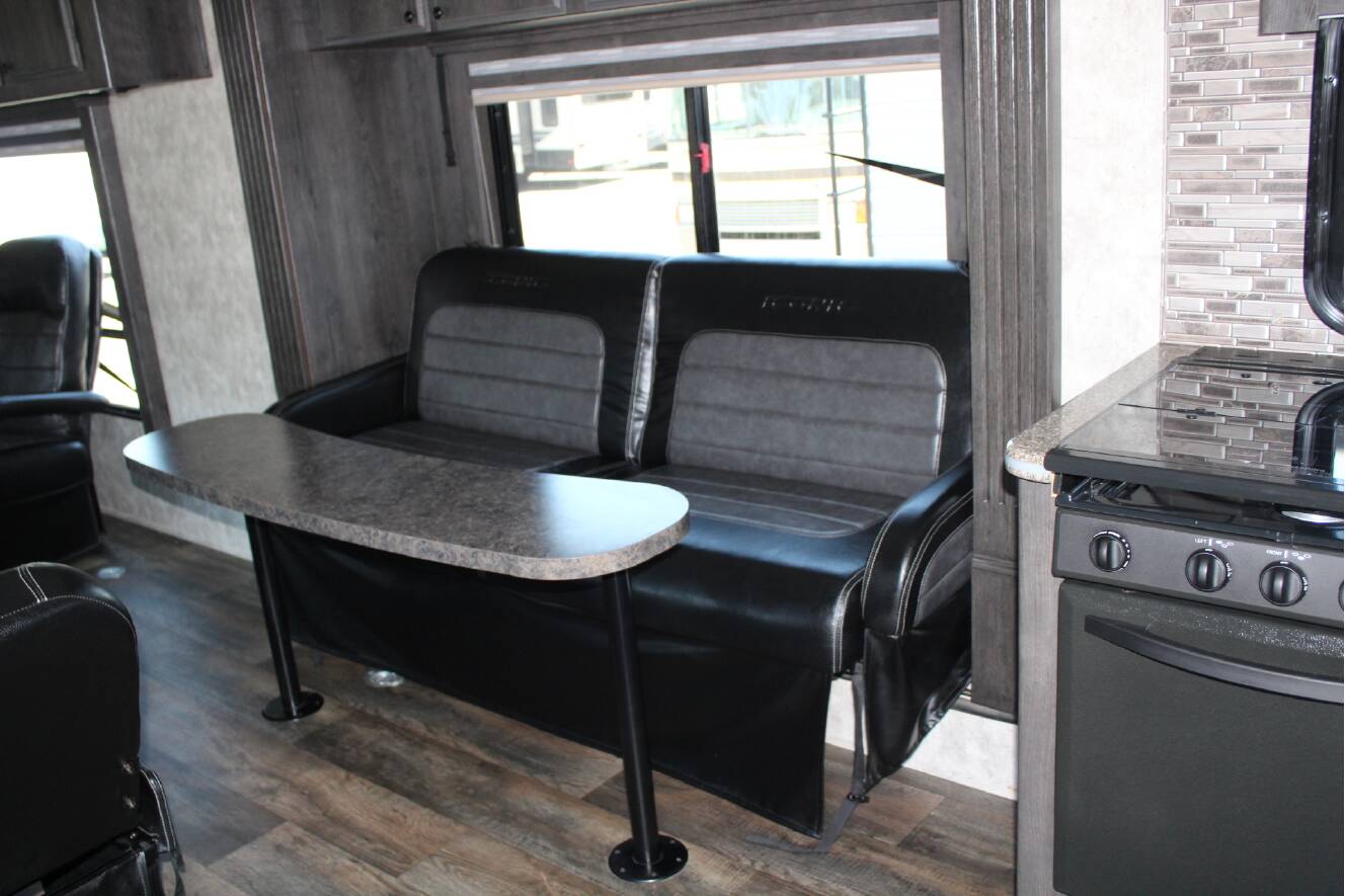 A photo of this 2018 Eclipse Recreational Vehicles Iconic 3926CL
