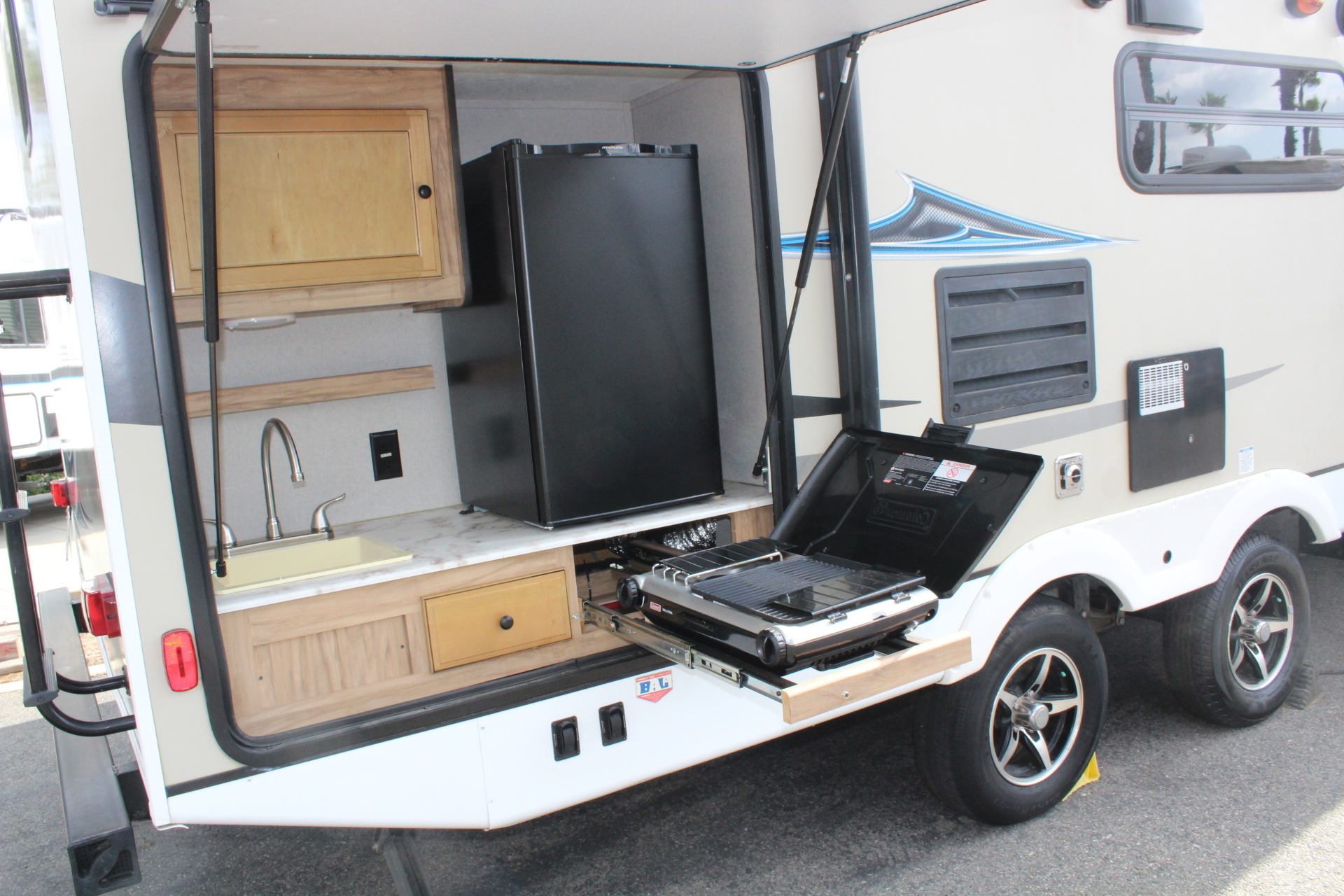 2019 Coachmen Freedom Express Ultra Lite 246 RKS in rancho santa margarita CA