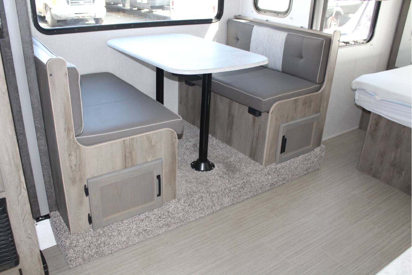 A photo of this 2022 Airstream FLYING CLOUD 27FB TWIN