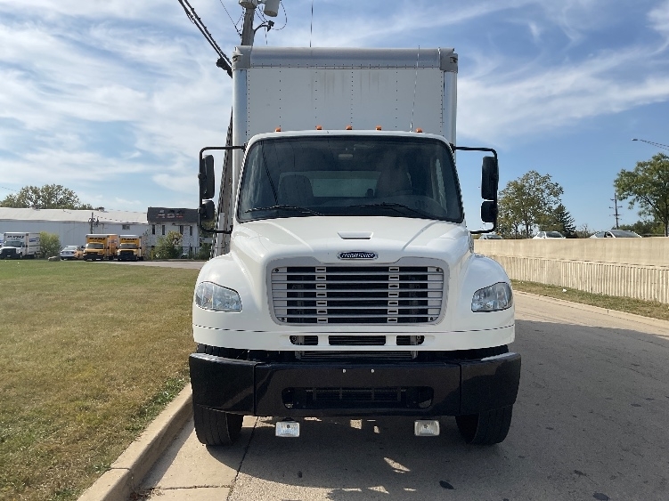2019 Freightliner M2 106 Medium Duty photo 2
