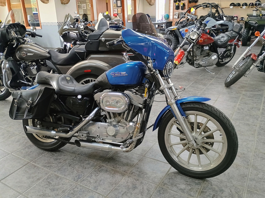 Harley-Davidson 90’s NEW Genuine Harley Vivid Black Headlight Fairing Dyna