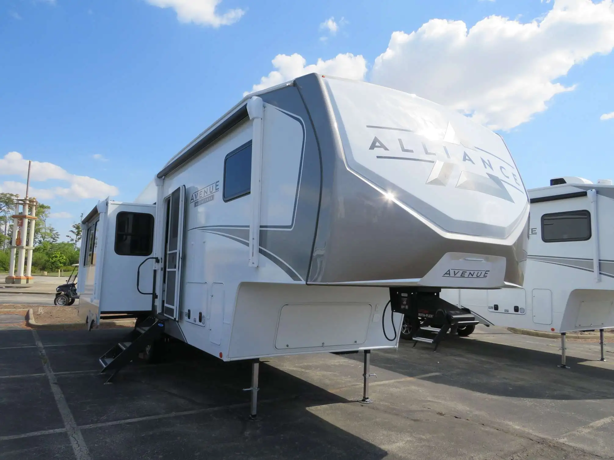 Alliance RV Avenue All-Access Series 29RL RVs For Sale - RV Trader